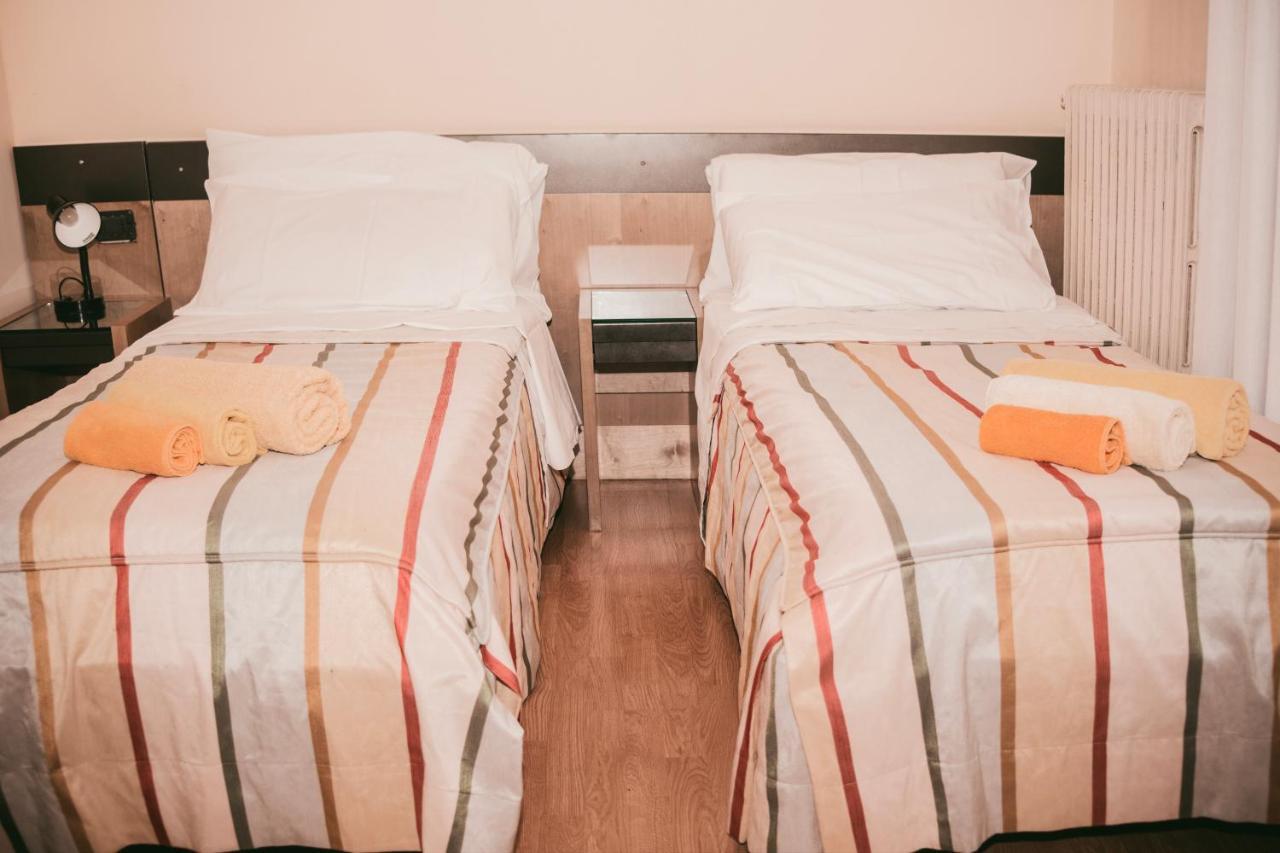 圣莫尼卡住宿加早餐旅馆 佩罗 外观 照片